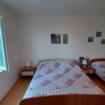 Apartmani Ban Омишаль Екстер'єр фото